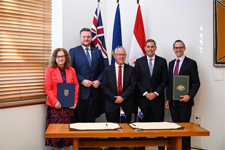 Slika /dokumenti/RH-Australija1.jpg